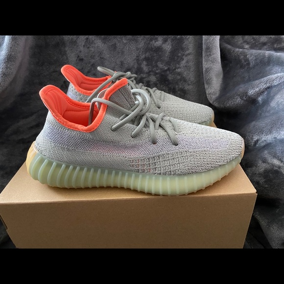 Yeezy Desert Sage size 6 - Picture 3 of 6